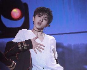 娱乐圈新小花的爆料,揭秘明星背后的真实故事 第1张 娱乐圈新小花的爆料,揭秘明星背后的真实故事 第1张